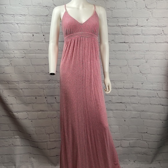 UEC Hive & Honey gray and hot pink striped maxi dress size medium - Picture 1 of 8